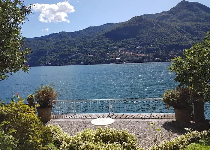 Lakeside Serenity * Carate Urio