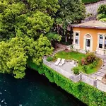 Lakeside Serenity 度假居