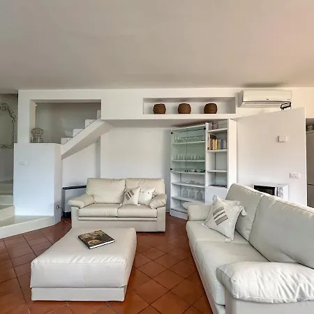 Lakeside Serenity Prázdninový dům