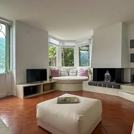 Lakeside Serenity Prázdninový dům *