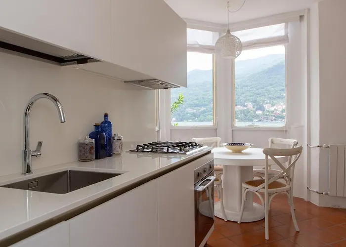 Tatil Evi Lakeside Serenity