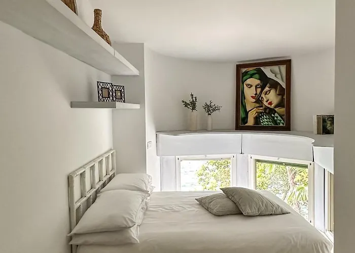 Lakeside Serenity Tatil Evi Carate Urio